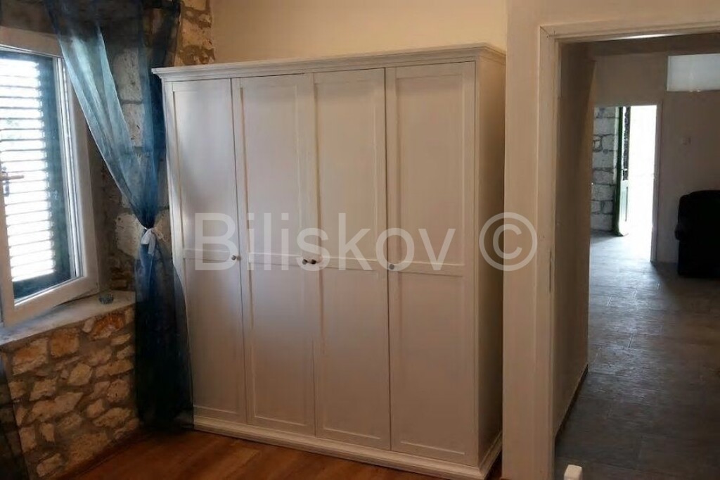 Image 4761826 - 14