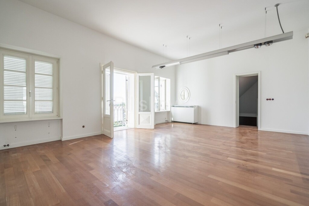 Image 4765272 - 17