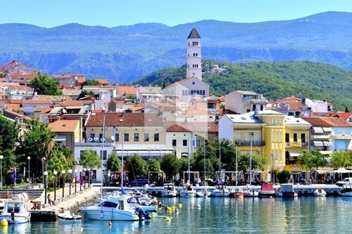 Crikvenica, zemljište sa pogledom na more 621 m2