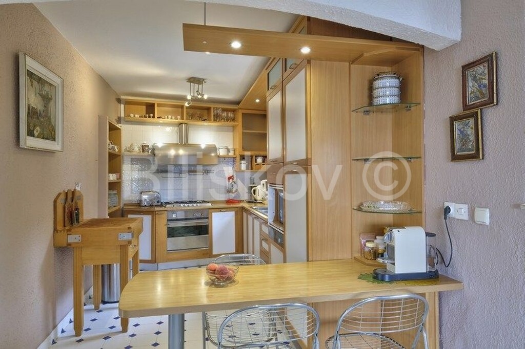 Image 4772465 - 12