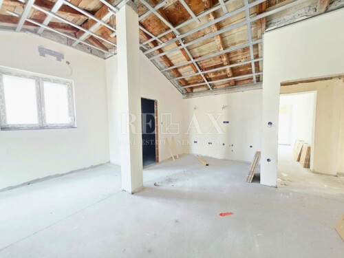 Crikvenica - jednosobni stan s terasom, 57,63 m2