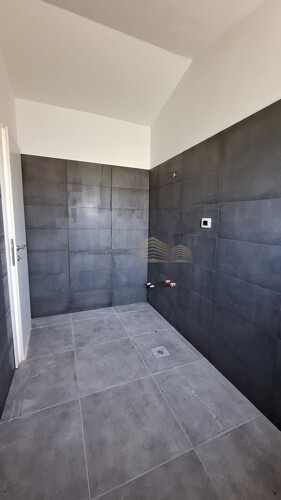 Thumbnail 4782841 - 12