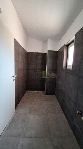 Thumbnail 4782841 - 10