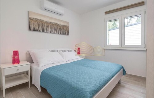 Thumbnail 4782845 - 13