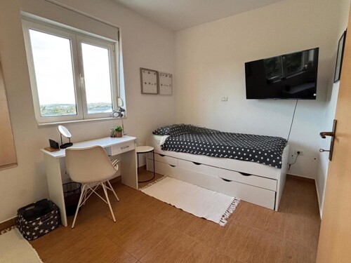 Thumbnail 4782854 - 14