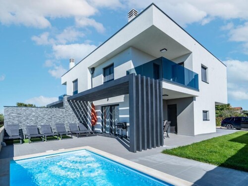 Thumbnail 4782856 - 4