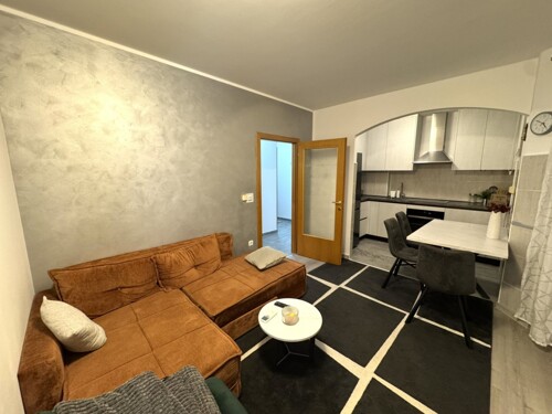 Thumbnail 4782858 - 3