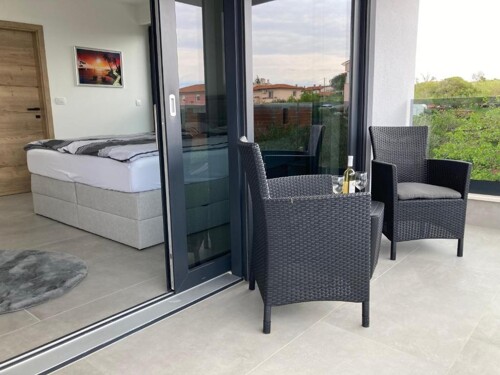 Thumbnail 4782860 - 9