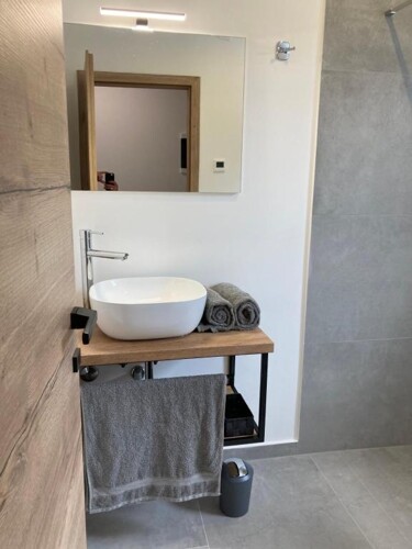 Thumbnail 4782860 - 21