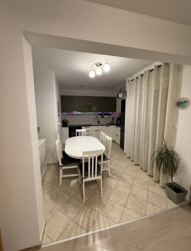 SVIJETAO DVOSOBAN STAN,ŽMINJ!