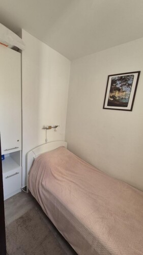 Thumbnail 4782864 - 13