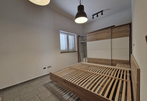 Thumbnail 4782868 - 4