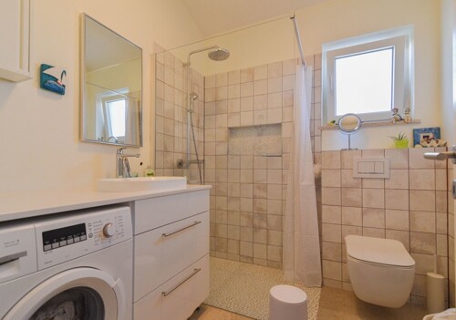 Thumbnail 4782869 - 16