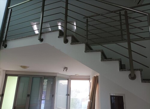 KOMFORAN STAN U ZAMBRATIJI, PRILIKA!