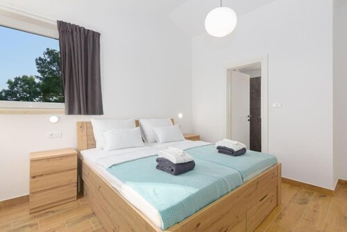 Thumbnail 4782871 - 15