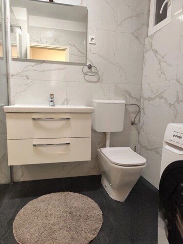 Thumbnail 4782875 - 7