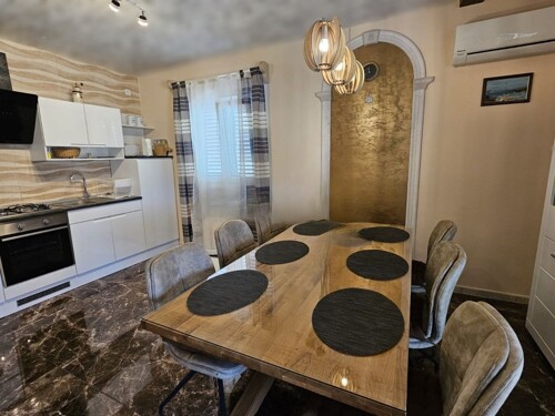 Thumbnail 4782889 - 8