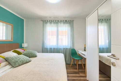 Thumbnail 4782898 - 7