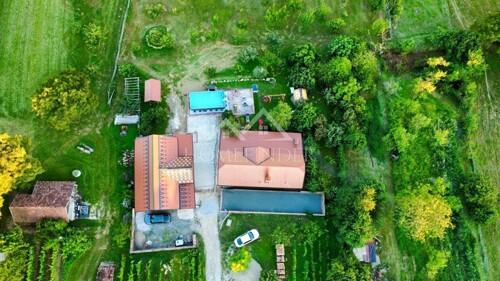 Turističko imanje Voloder, 9770 m2