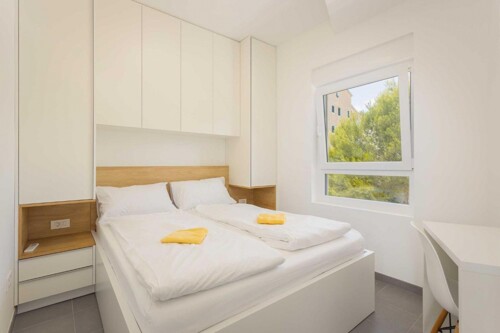 Thumbnail 4782899 - 7