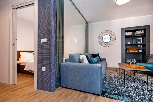 Thumbnail 4782902 - 7