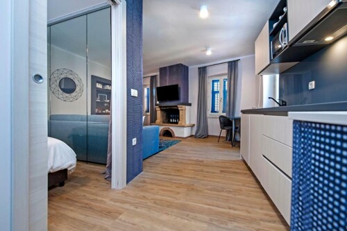 Thumbnail 4782902 - 9