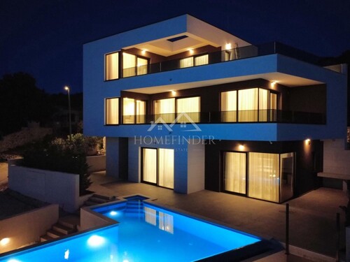 Luksuzna vila na idiličnoj lokaciji - Rogoznica