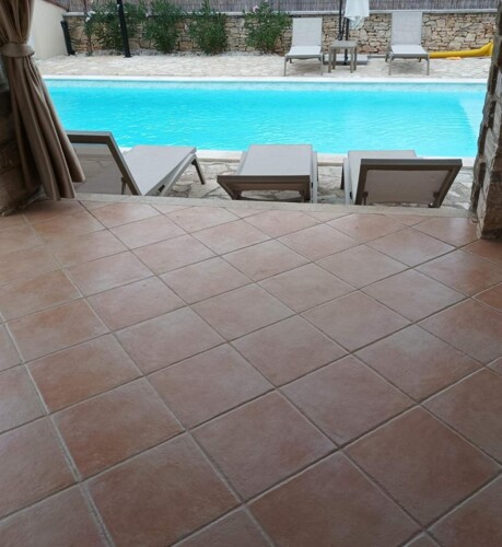 Svetvinčenat, prekrasna kamena vila s bazenom!