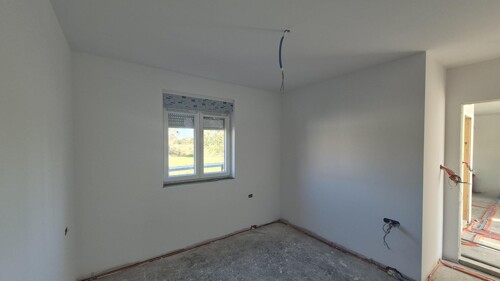 Thumbnail 4782907 - 12