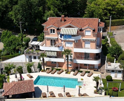 Predivna vila s bazenom – Opatija 505m², savršena investicij