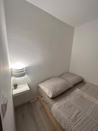 Thumbnail 4782910 - 4