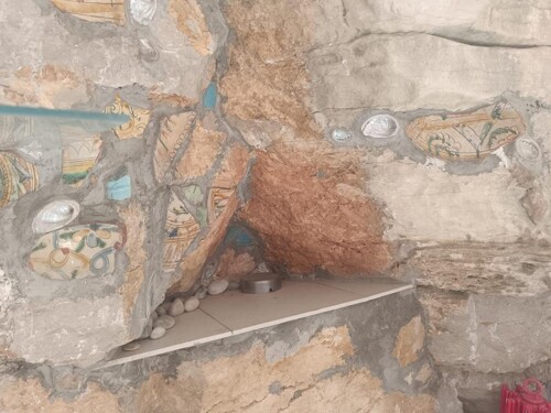 Interesantna stara kamena kuća u centru Vrsara