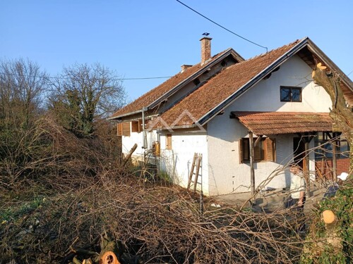 Kuća za adaptaciju: Čazma, 110 m2