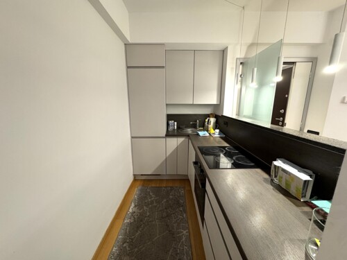 MODERAN STAN,VRHUNSKA LOKACIJA,CENTAR PULA