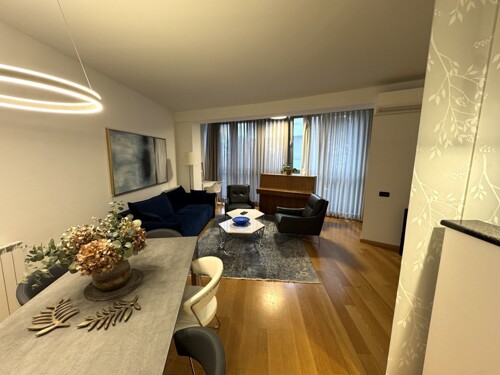 MODERAN STAN,VRHUNSKA LOKACIJA,CENTAR PULA