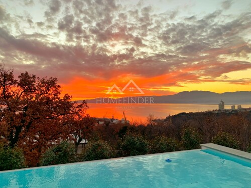 Luksuzna vila s bazenom i panoramskim pogledom na more, Kost