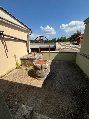 Thumbnail 4782920 - 3