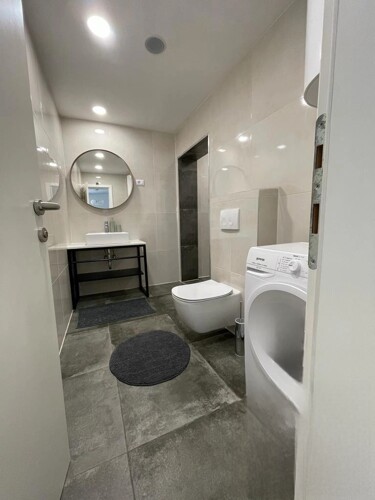 Thumbnail 4782932 - 9