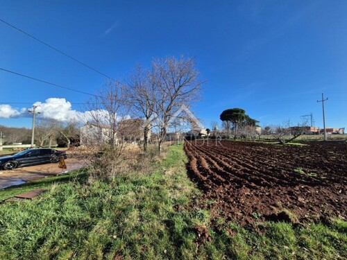 Građevinsko zemljište, 1180 m², Kaštelir