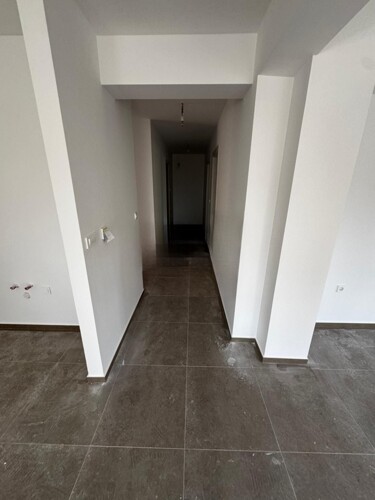 Thumbnail 4782944 - 11