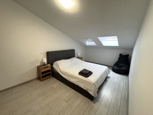 Thumbnail 4782954 - 6