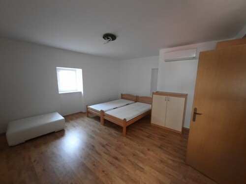 Thumbnail 4782957 - 11