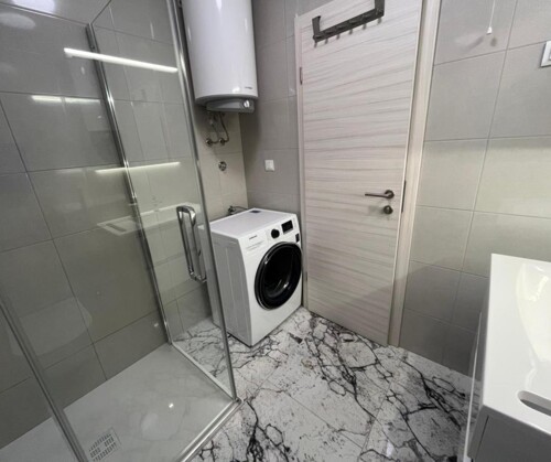 Thumbnail 4782958 - 7