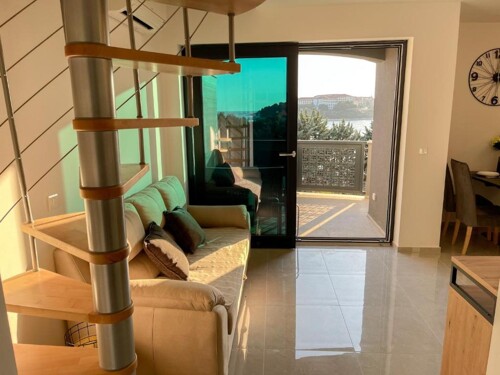 Thumbnail 4782960 - 14