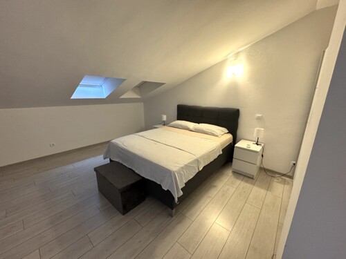 Thumbnail 4782960 - 3