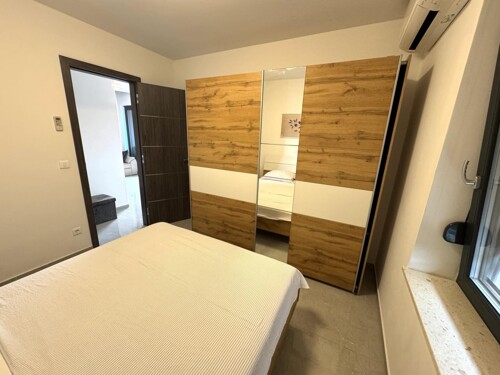 Thumbnail 4782960 - 8