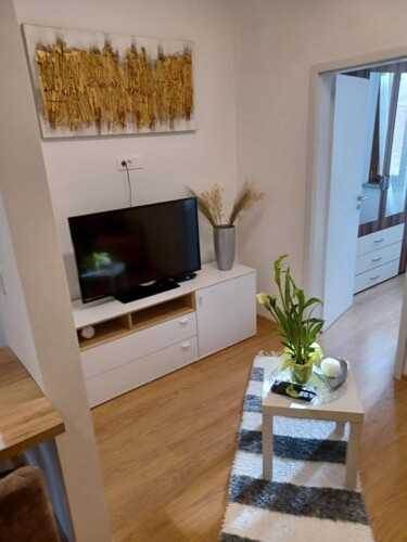 Thumbnail 4782961 - 4