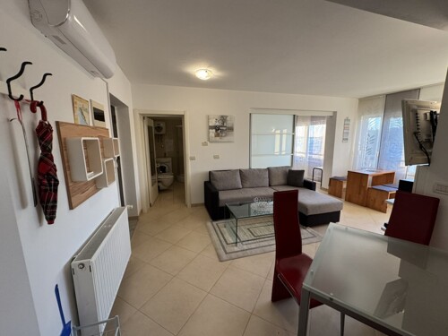 Thumbnail 4782963 - 4