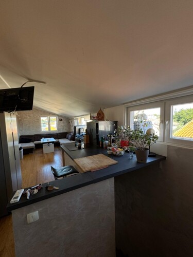 DVOETAŽNI STAN U BLIZINI MORA.PRILIKA!