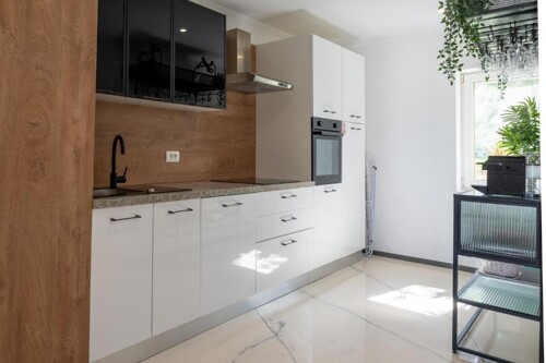 Thumbnail 4782975 - 10